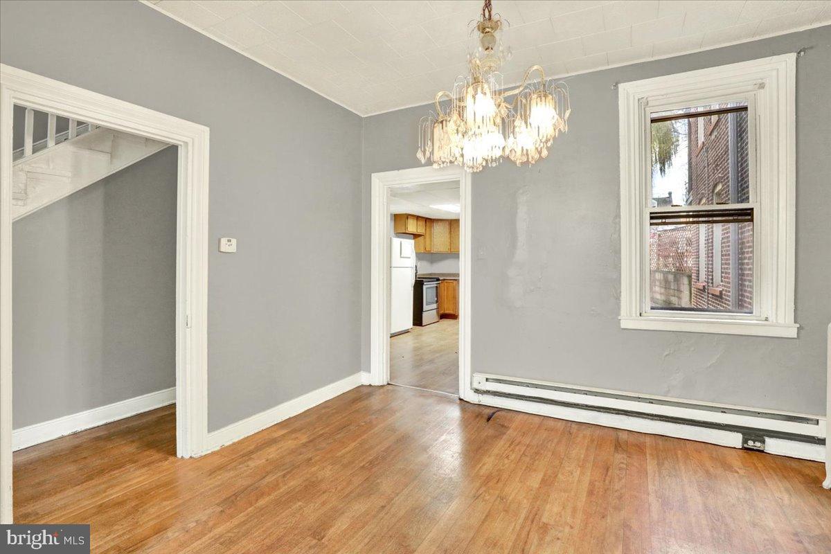 LANCASTER - Residential