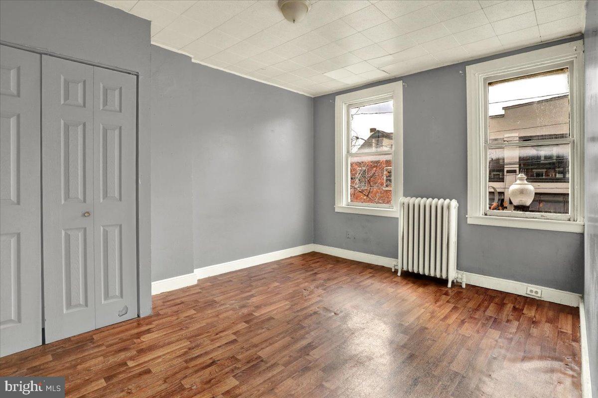 LANCASTER - Residential