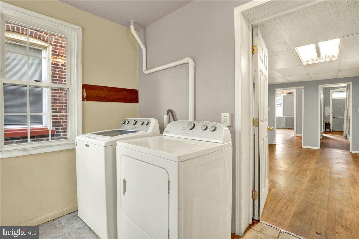 LANCASTER - Residential