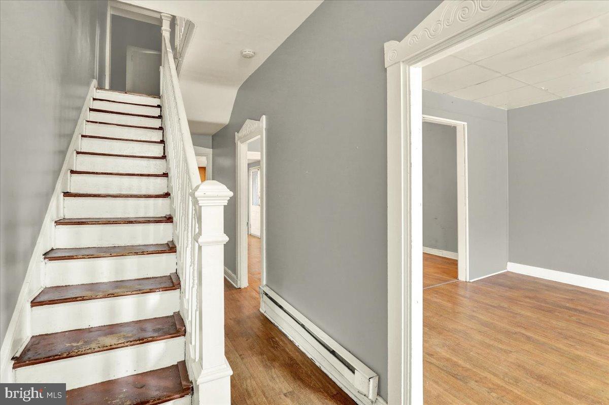 LANCASTER - Residential