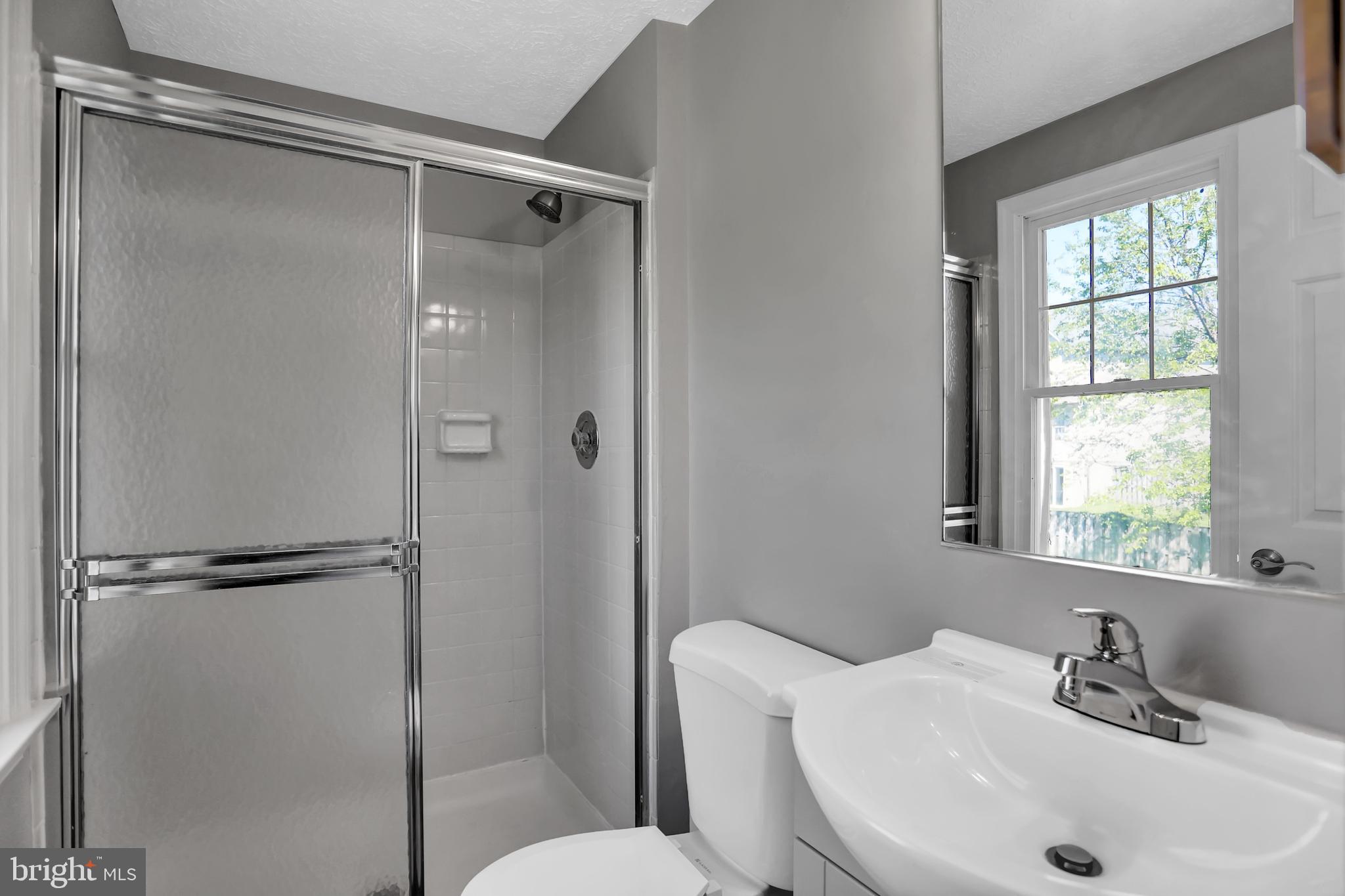 LAWNWOOD - Residential