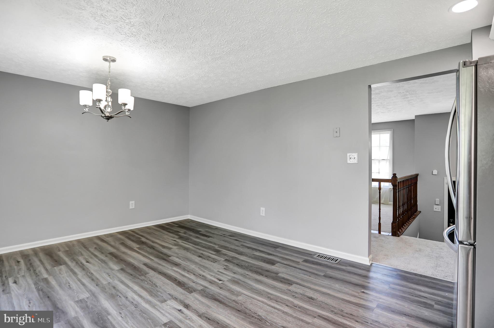 LAWNWOOD - Residential