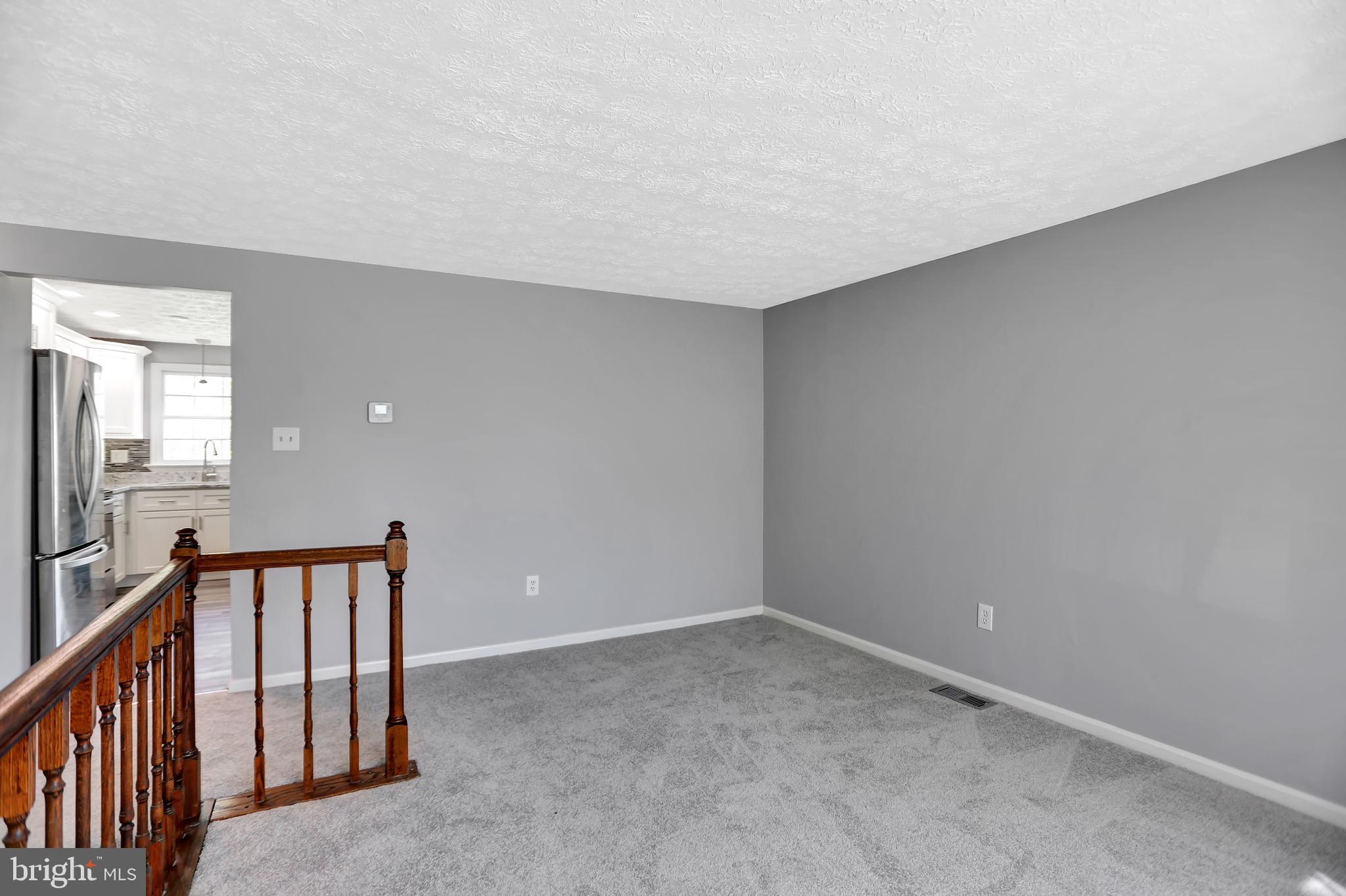 LAWNWOOD - Residential