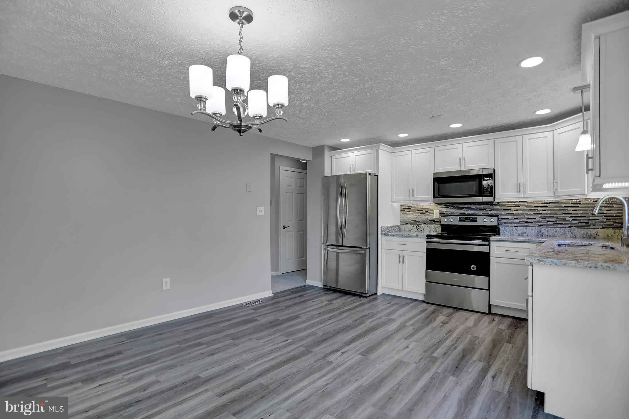 LAWNWOOD - Residential