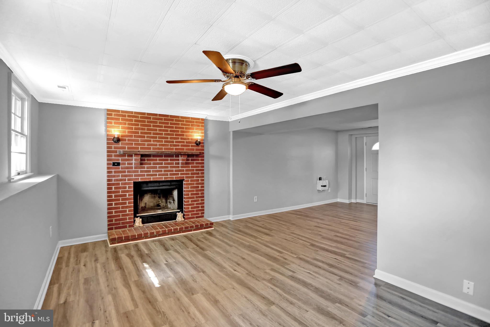 LAWNWOOD - Residential