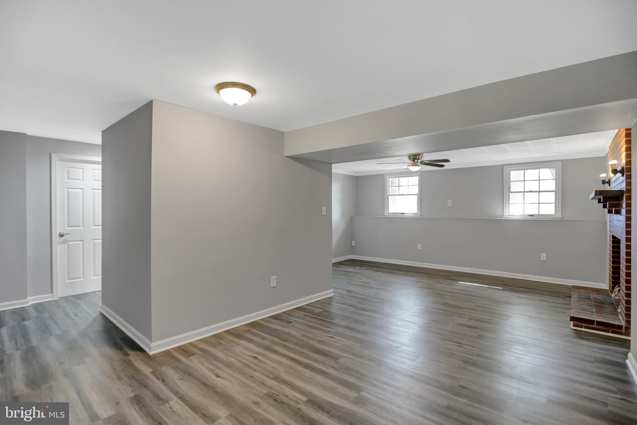 LAWNWOOD - Residential