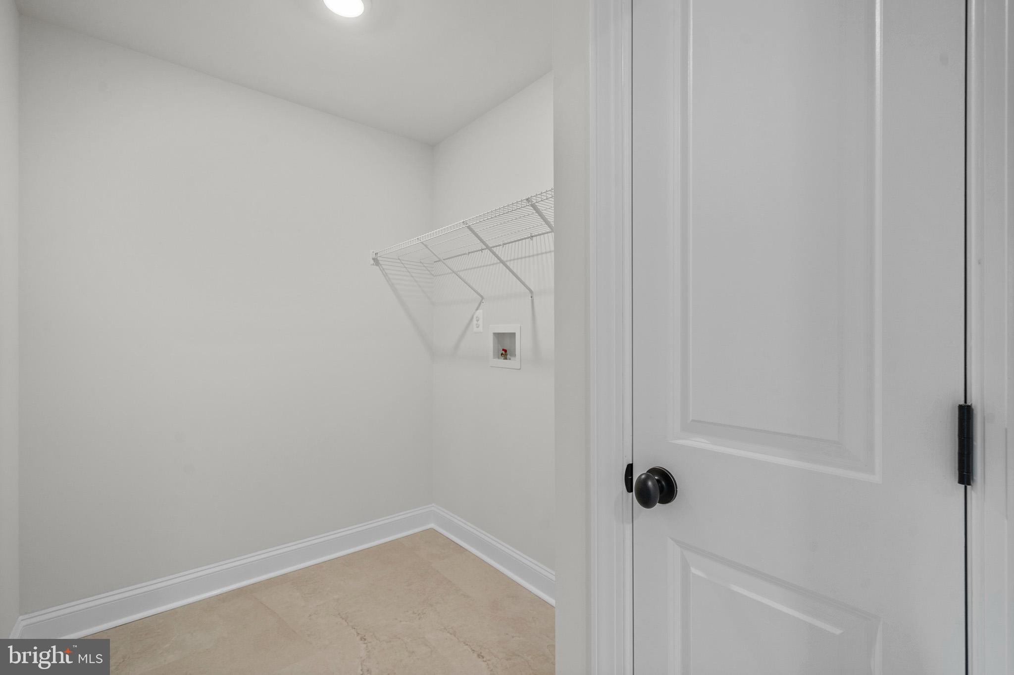 AUTUMN WOODS - Residential