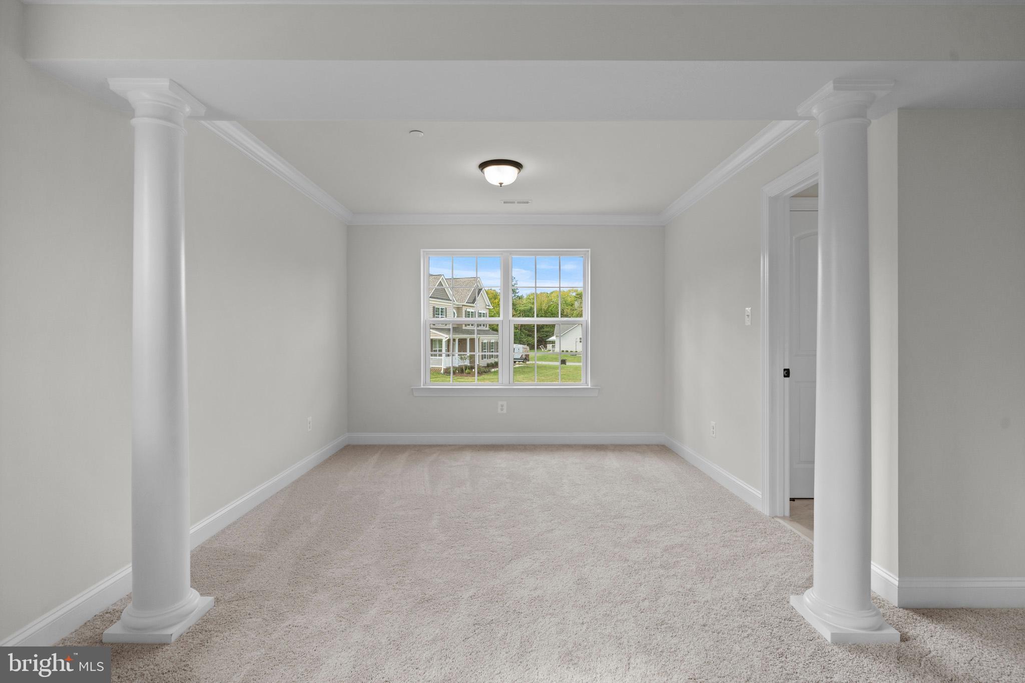 AUTUMN WOODS - Residential