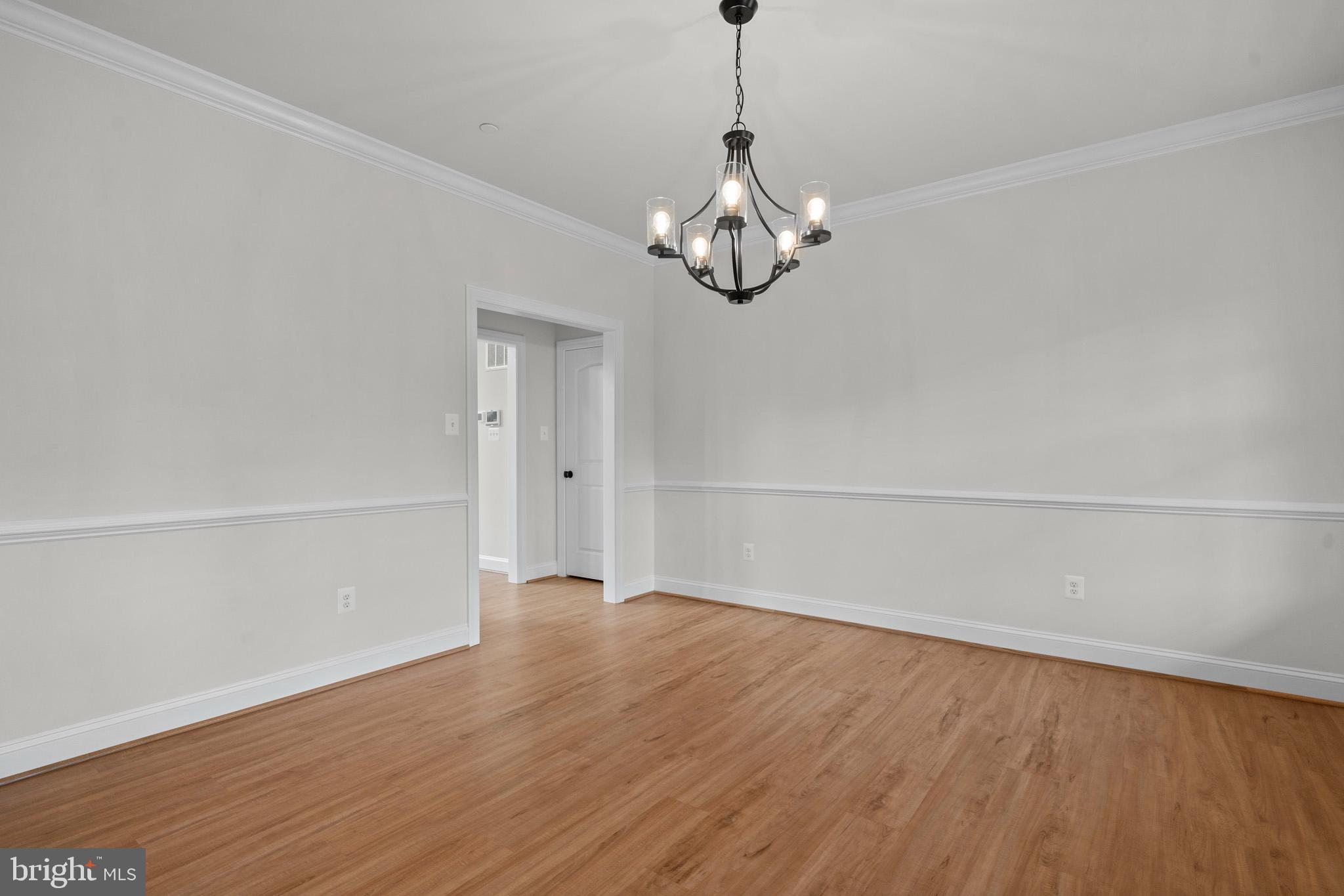 AUTUMN WOODS - Residential