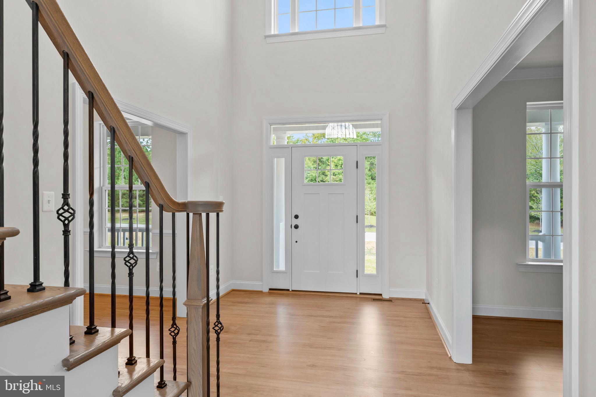 AUTUMN WOODS - Residential