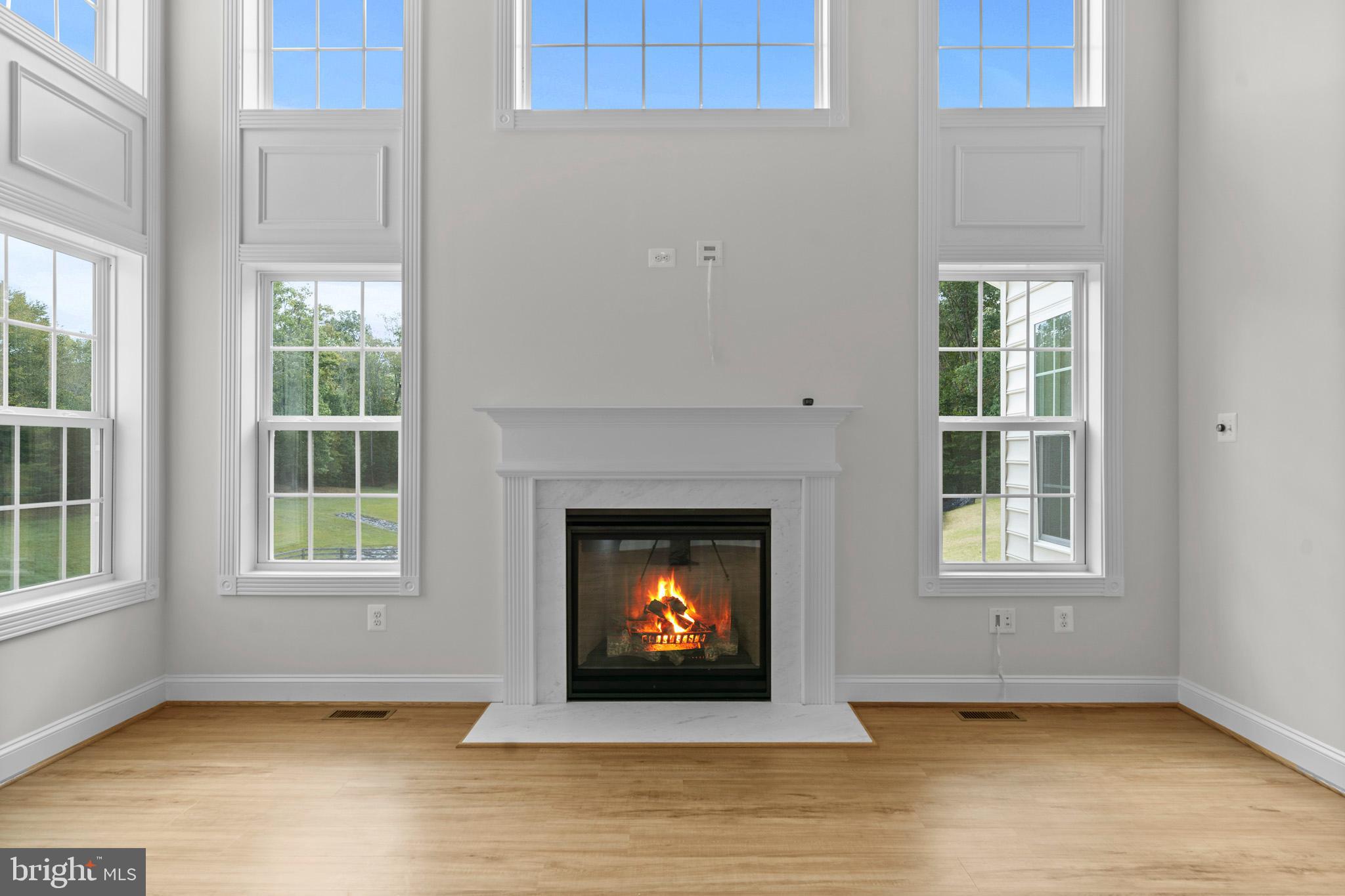 AUTUMN WOODS - Residential