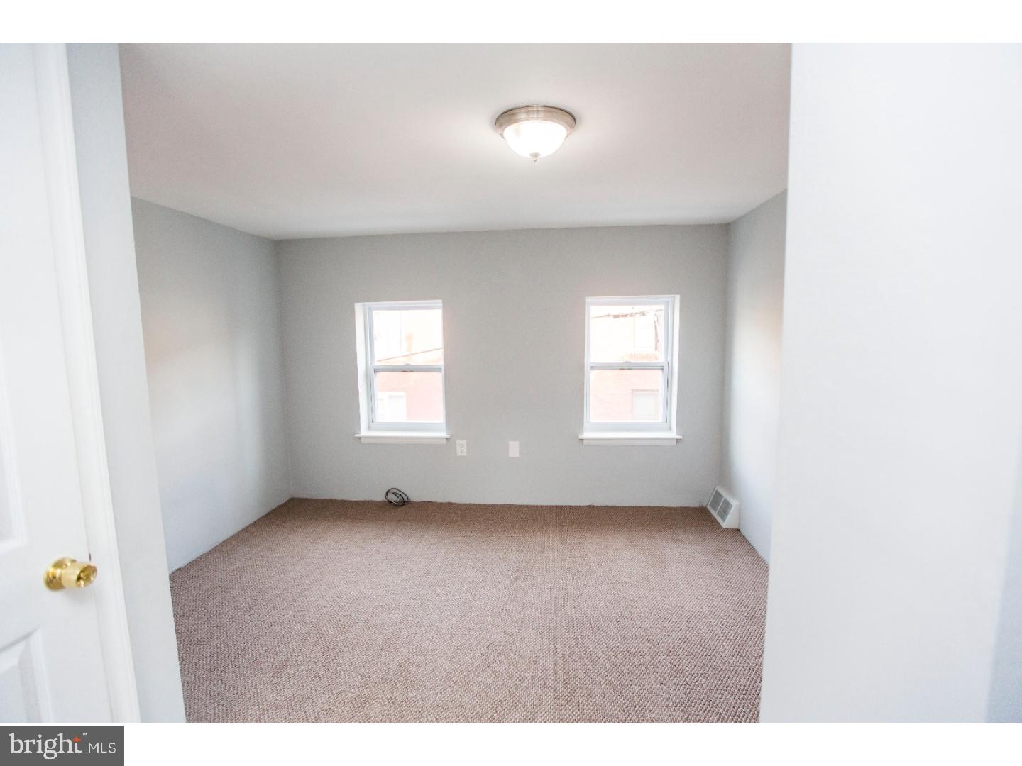 SOUTH KENSINGTON - Residential Lease