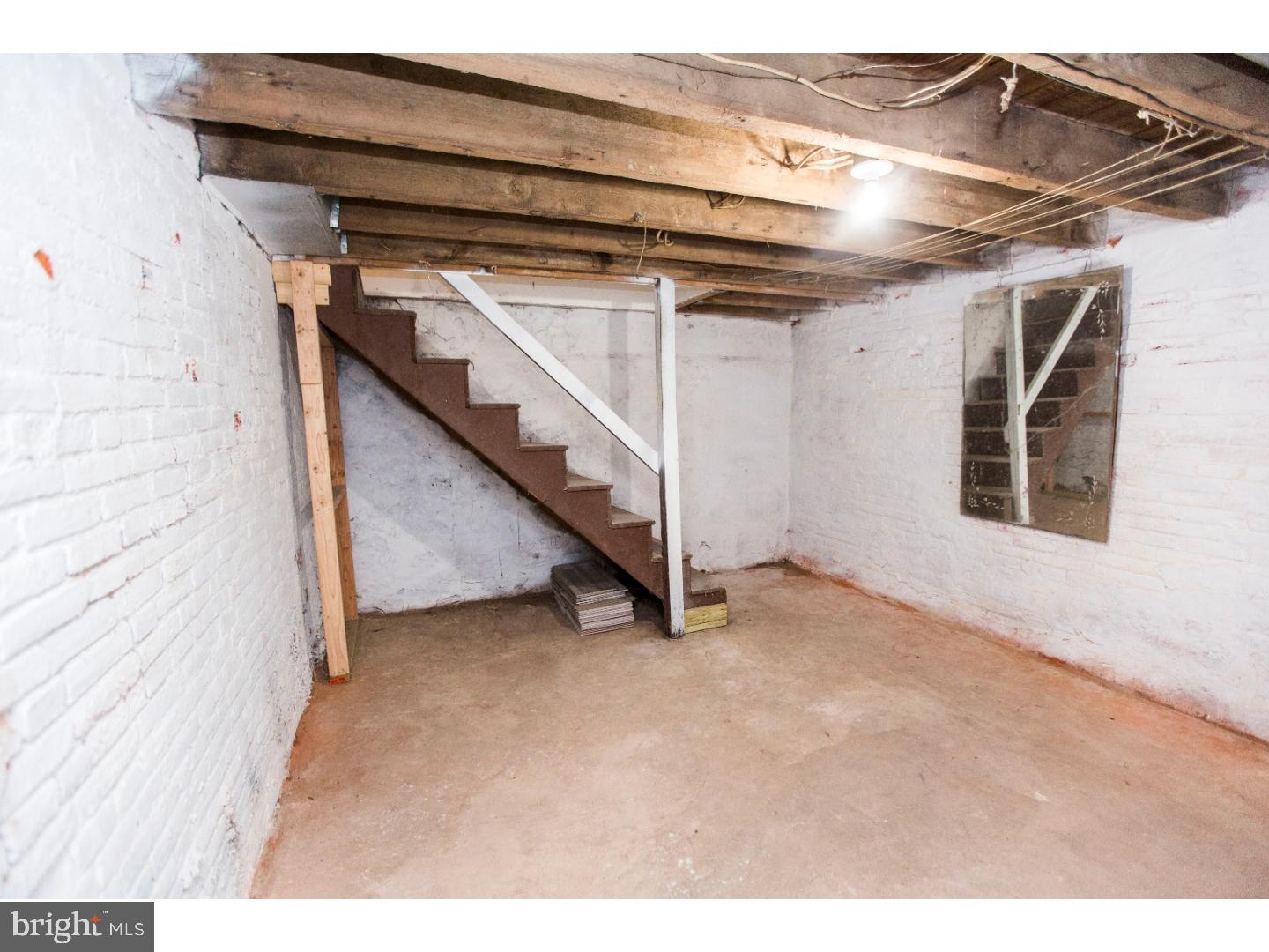 SOUTH KENSINGTON - Residential Lease