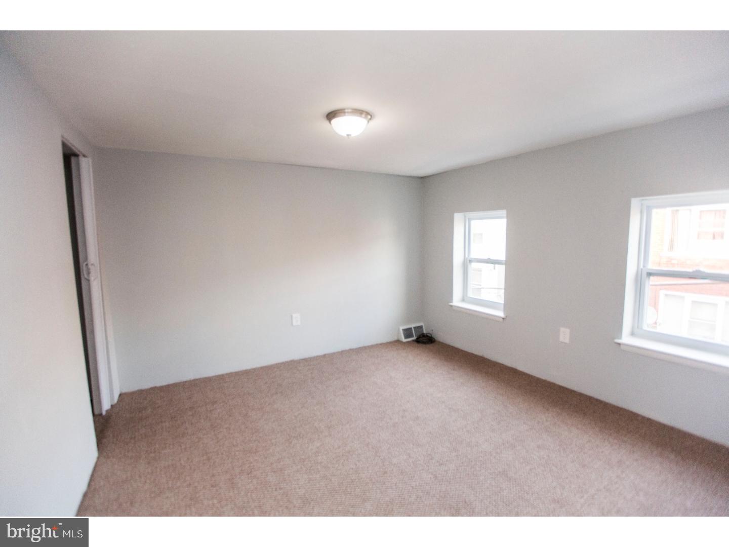 SOUTH KENSINGTON - Residential Lease