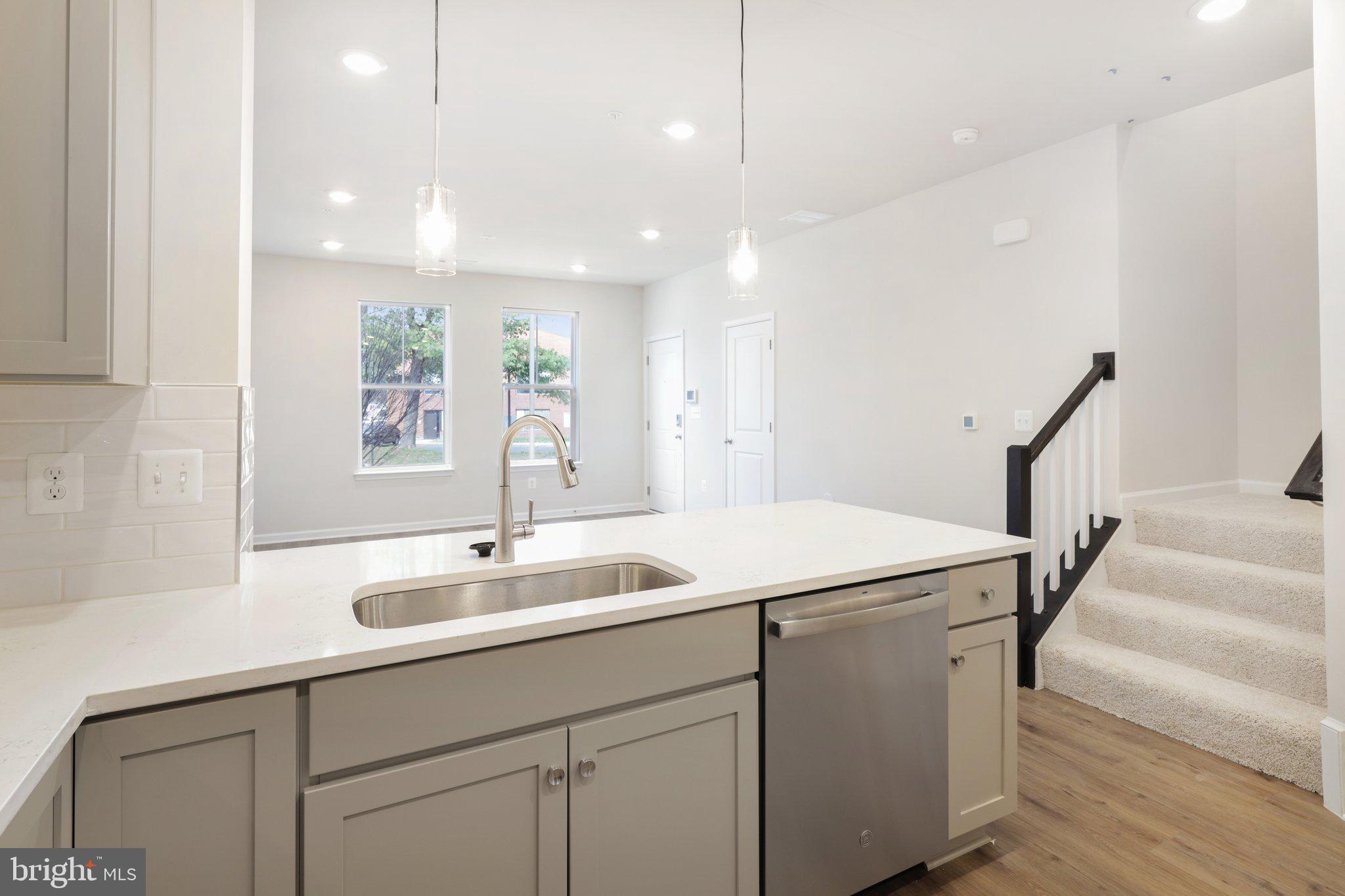 MONTGOMERY VILLAGE - Residential