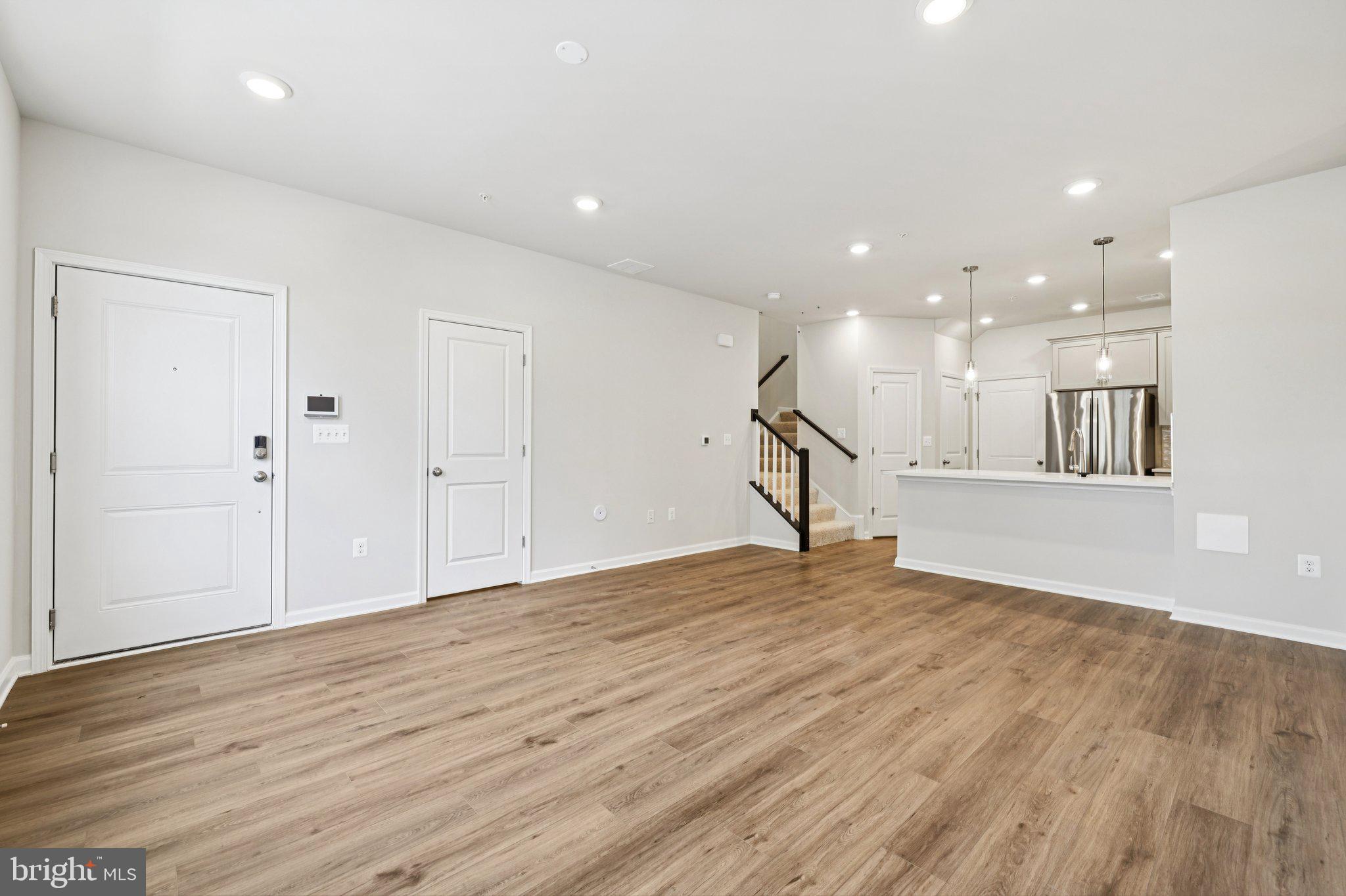 MONTGOMERY VILLAGE - Residential