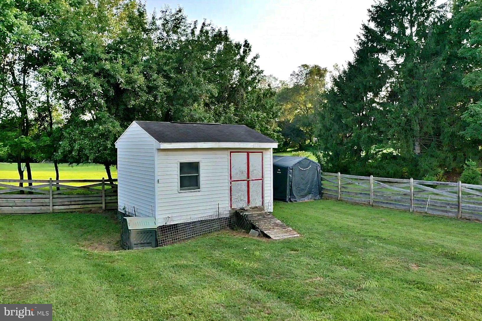 ORCHARD CREST - Residential