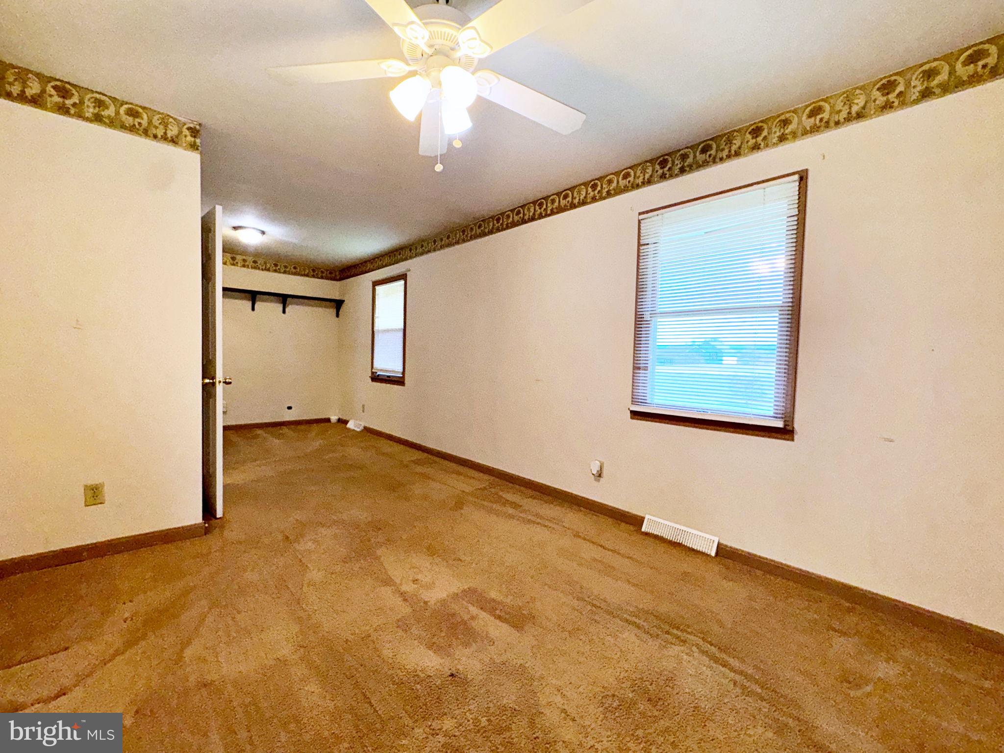 ORCHARD CREST - Residential