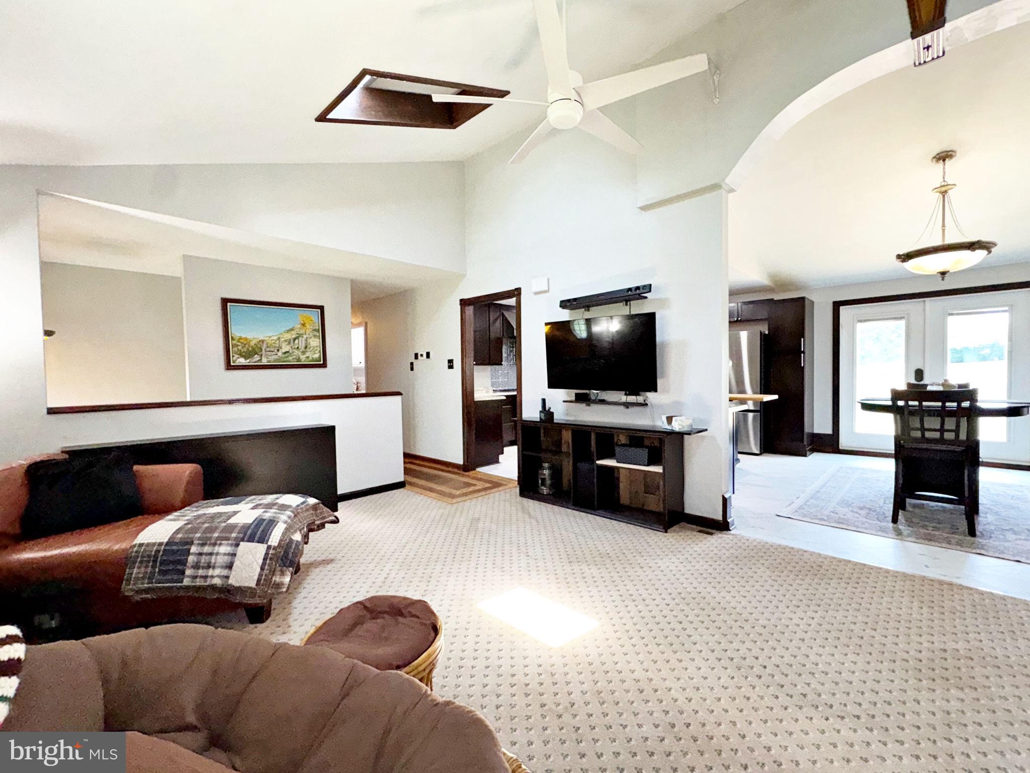 ORCHARD CREST - Residential