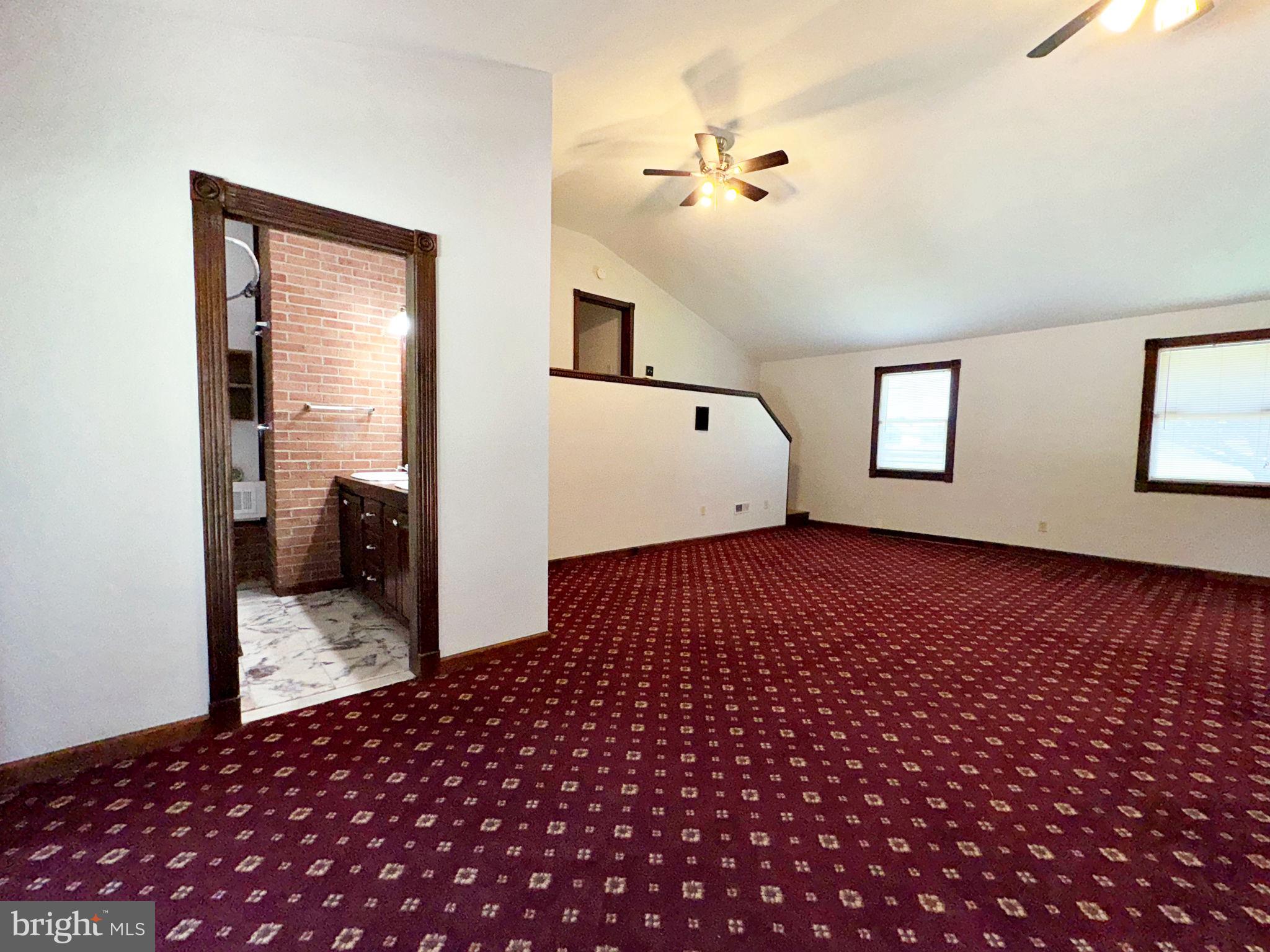 ORCHARD CREST - Residential