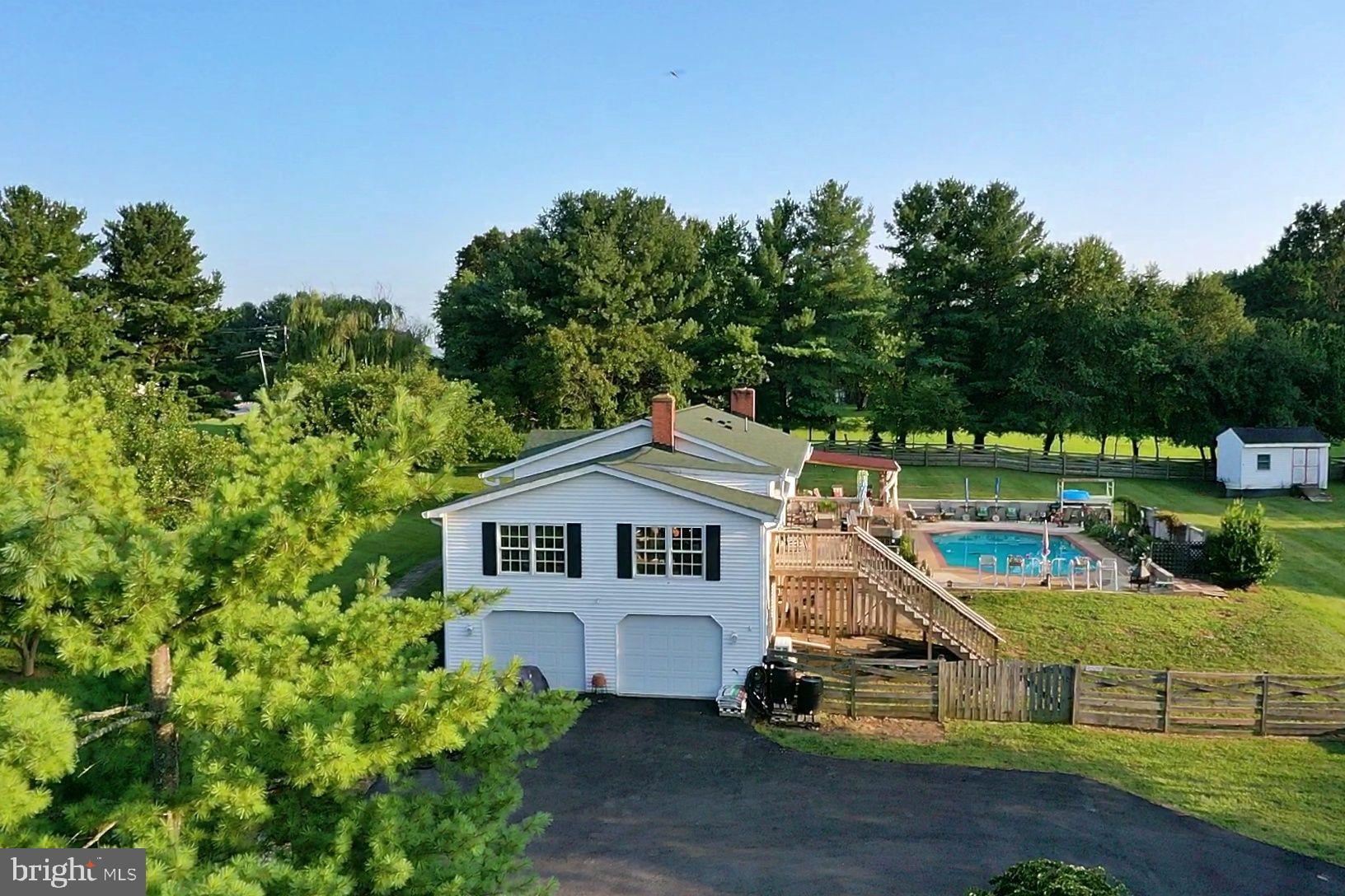 ORCHARD CREST - Residential