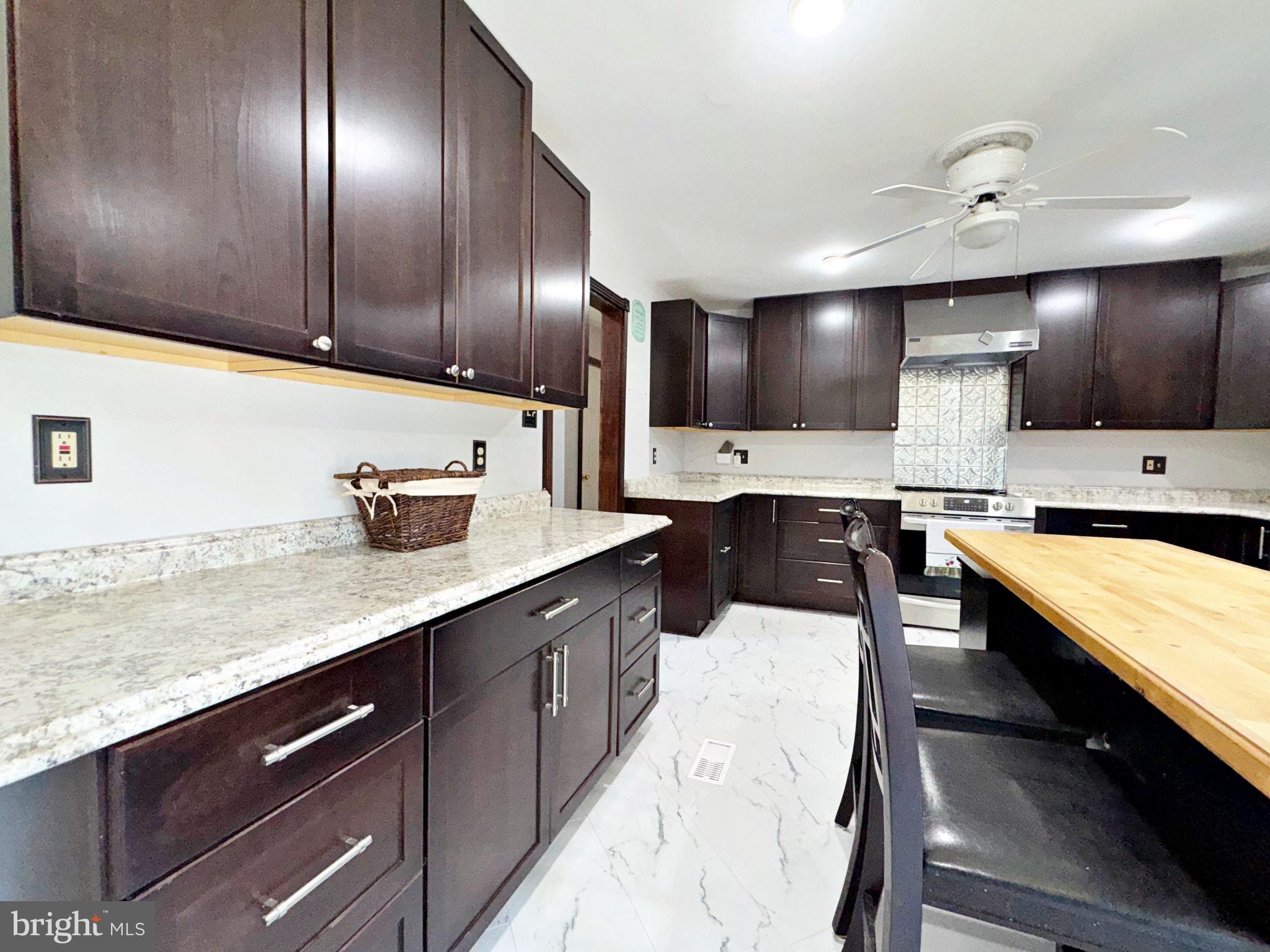 ORCHARD CREST - Residential