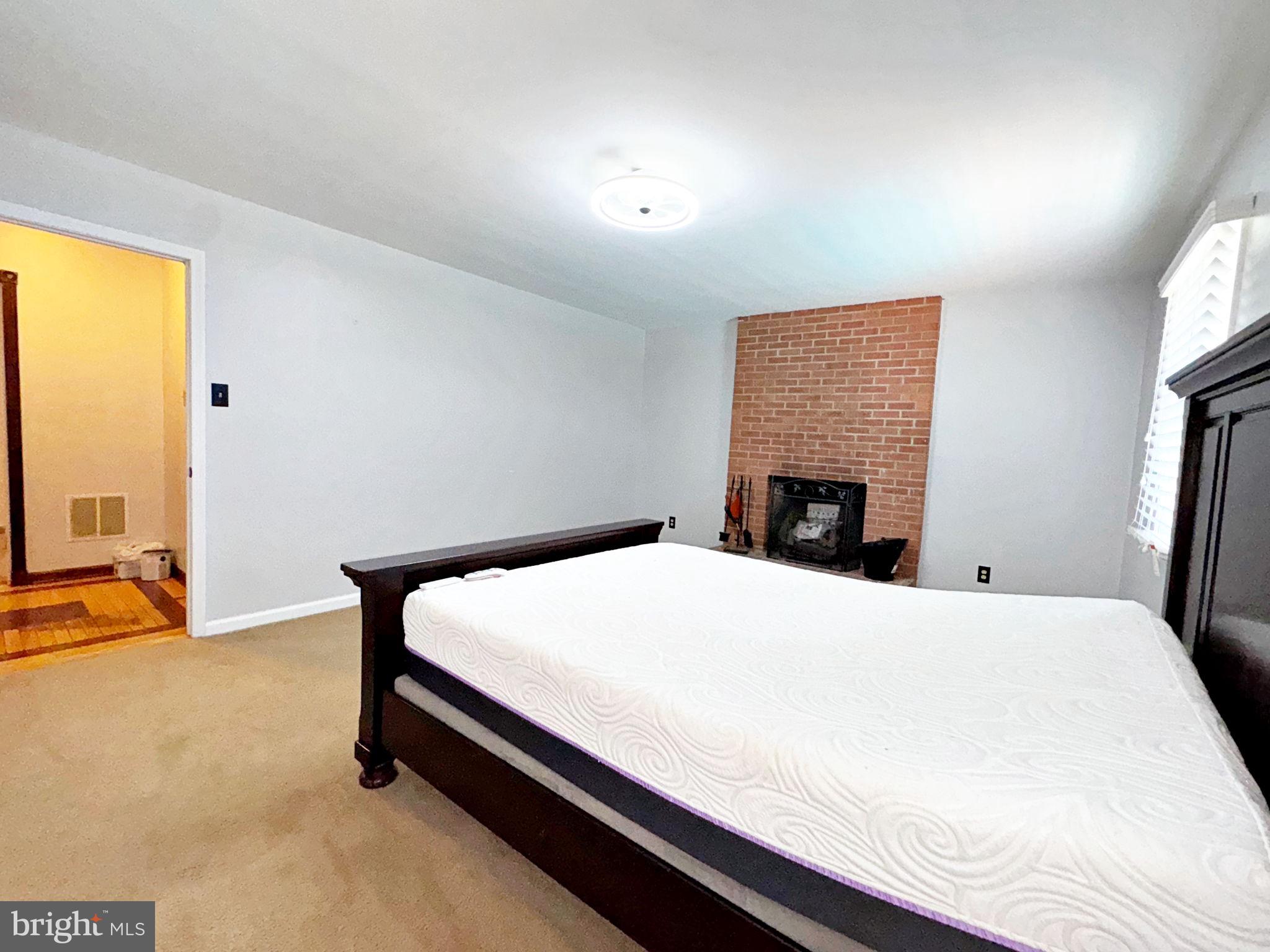 ORCHARD CREST - Residential