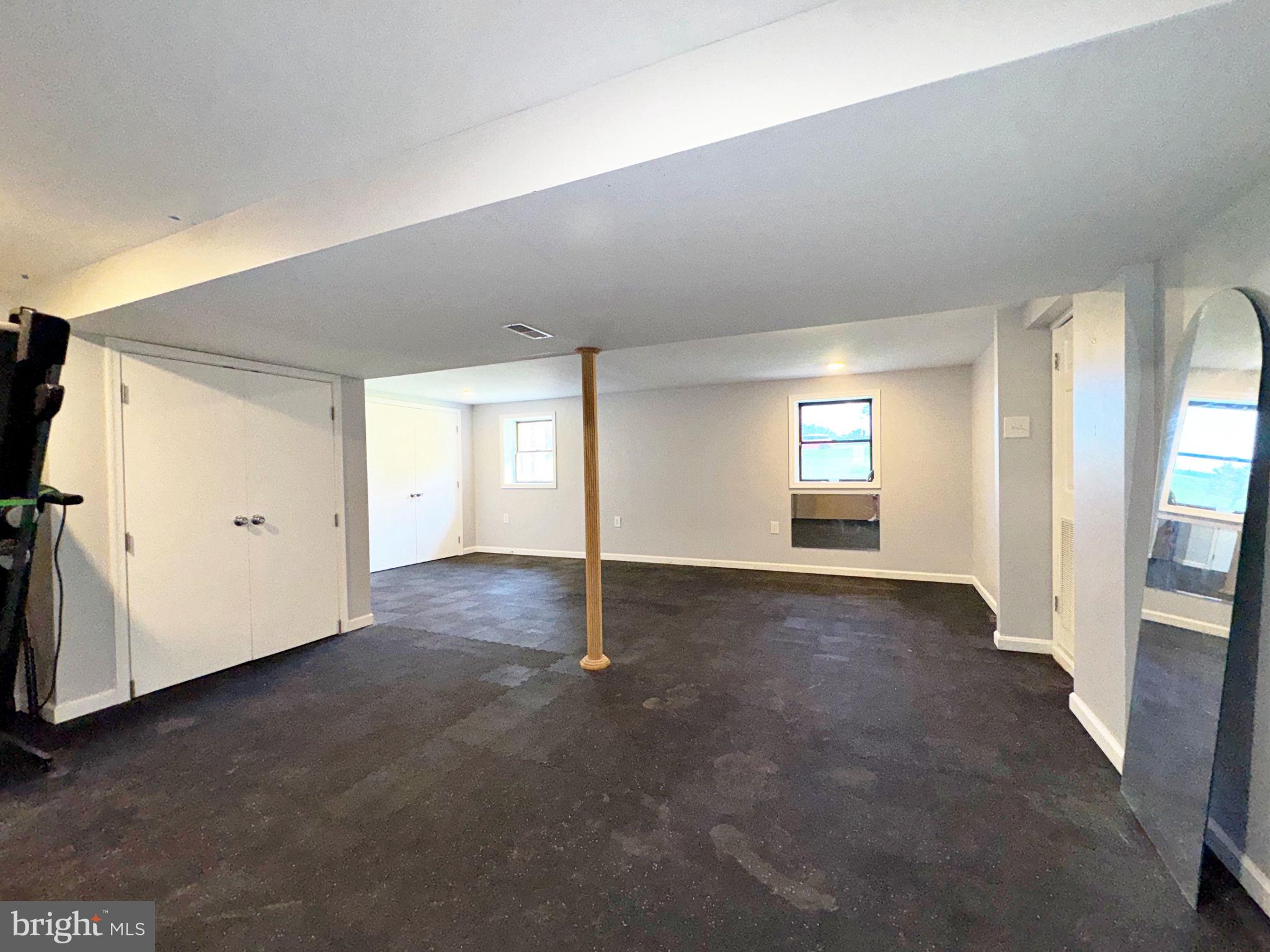 ORCHARD CREST - Residential