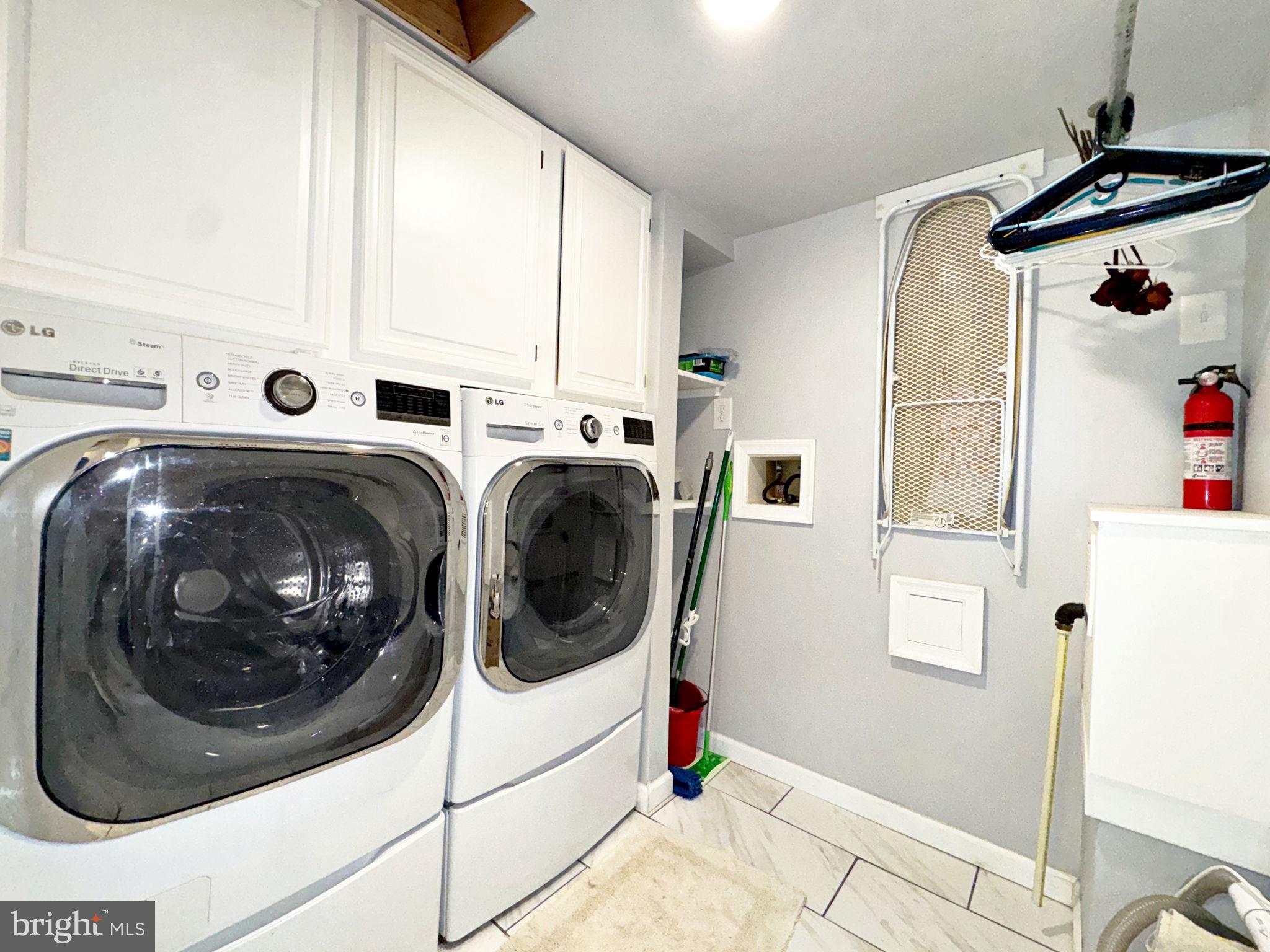 ORCHARD CREST - Residential