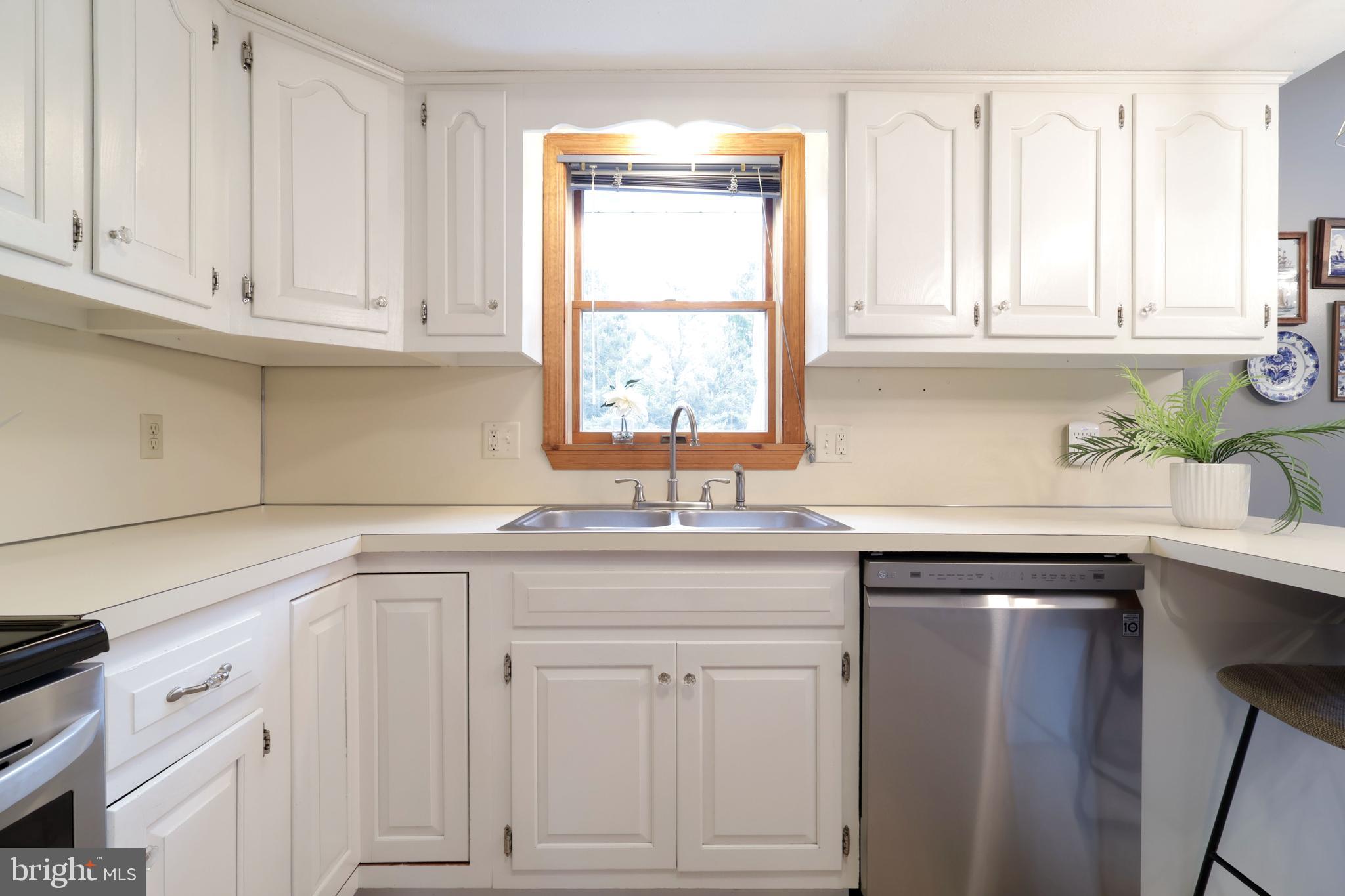 DALEVUE EAST - Residential