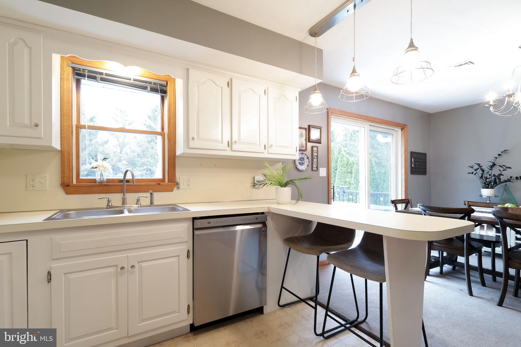 DALEVUE EAST - Residential