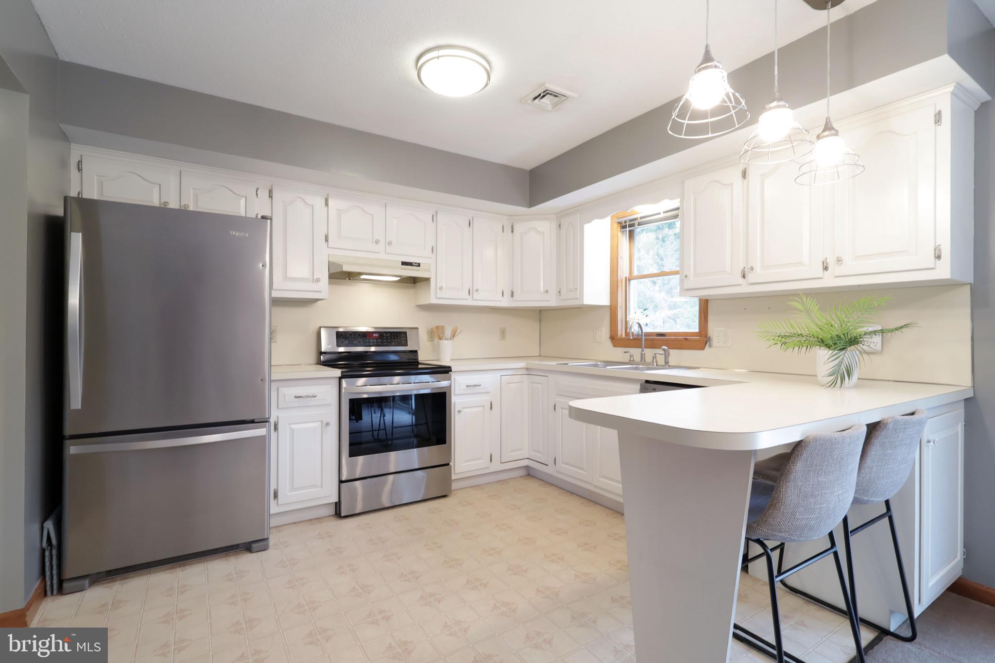 DALEVUE EAST - Residential