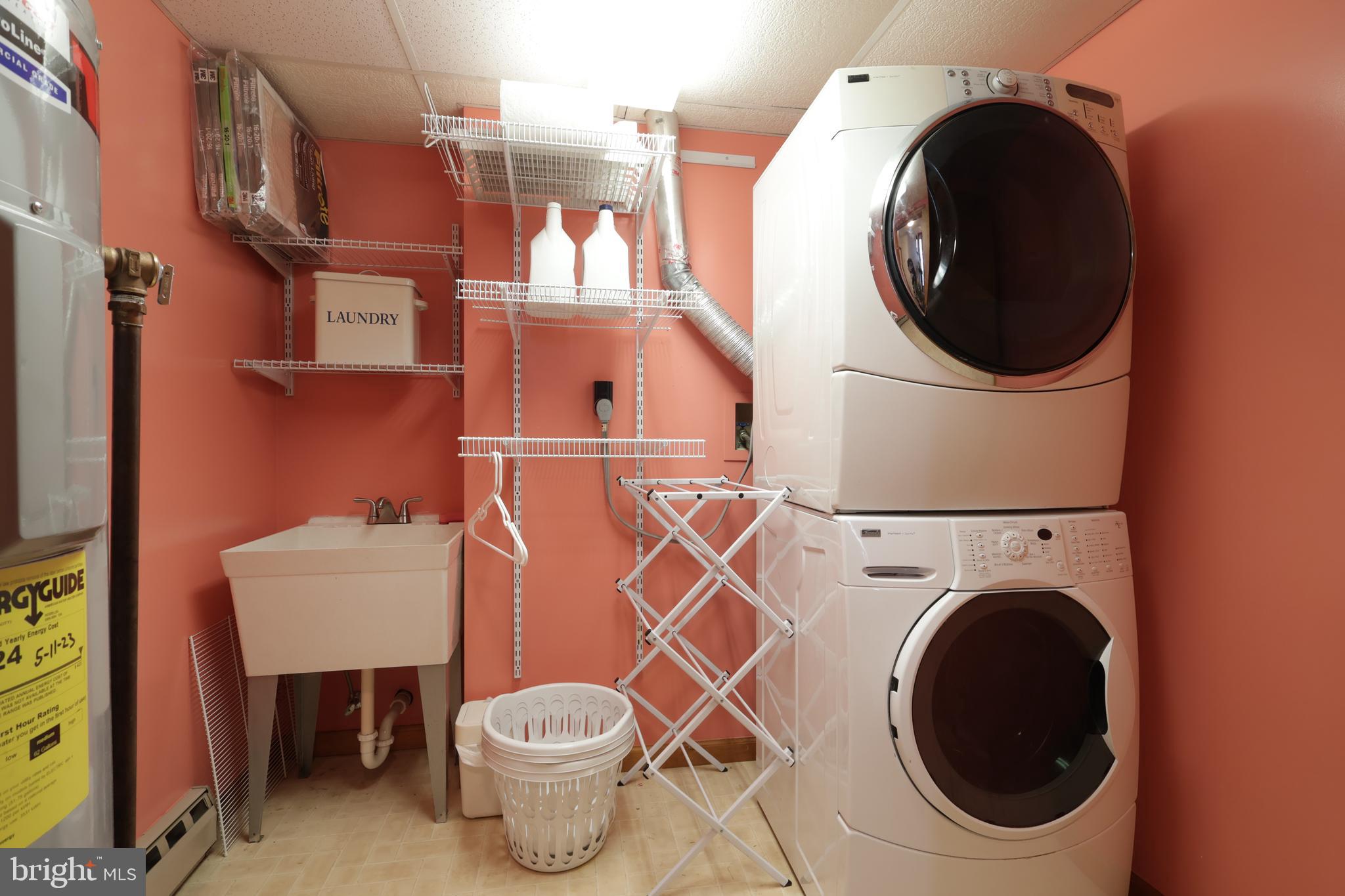 DALEVUE EAST - Residential