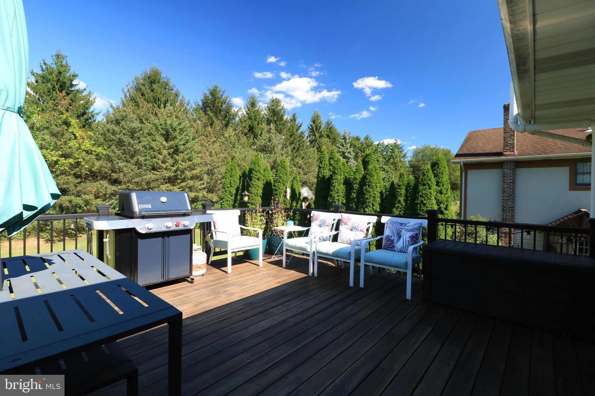 DALEVUE EAST - Residential