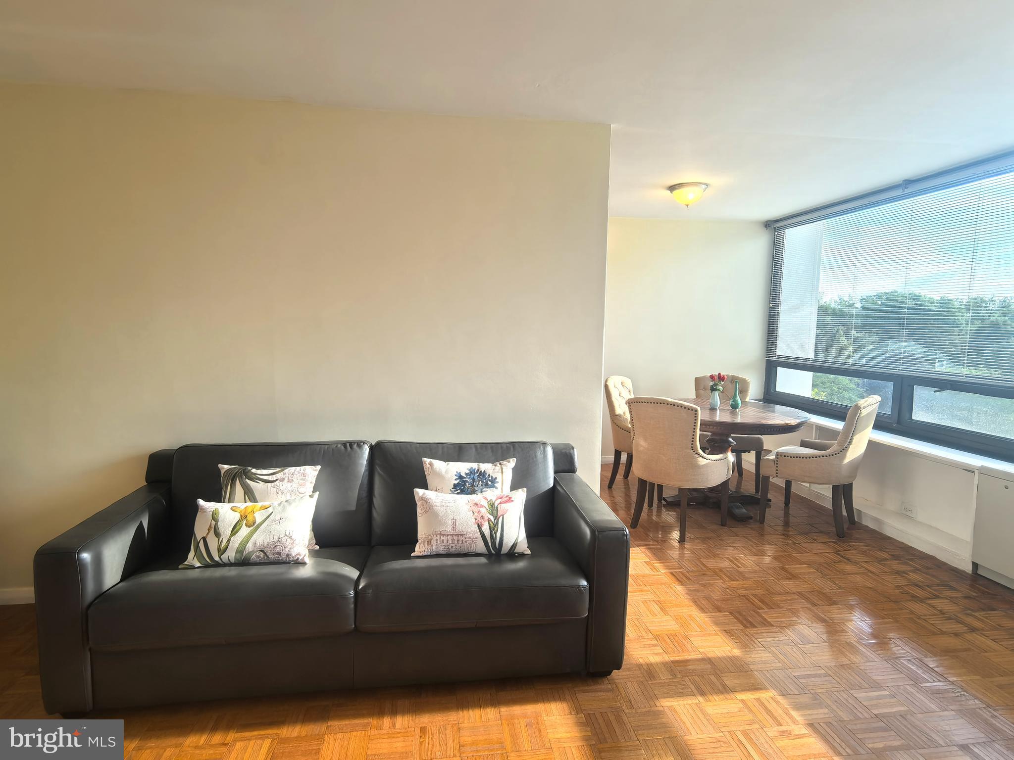 TUSCANY-CANTERBURY - Residential