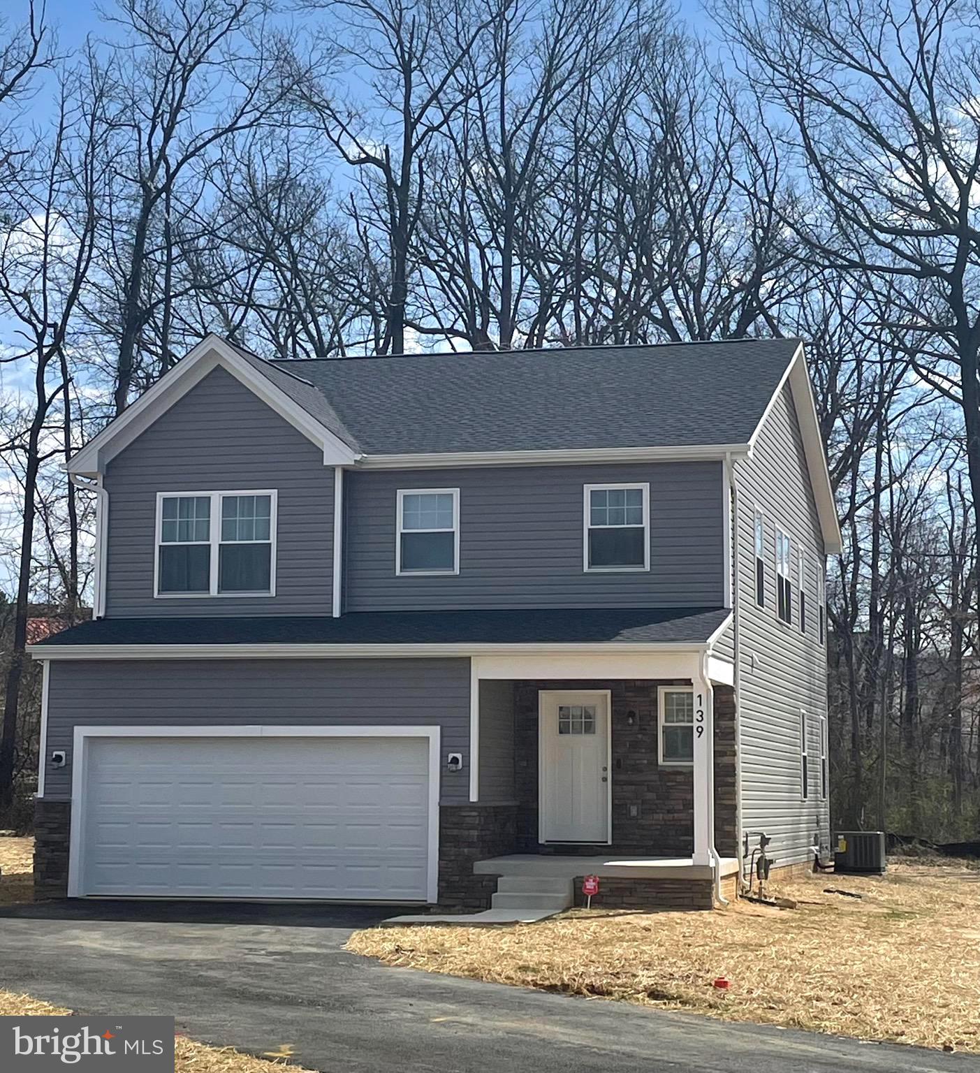 MIDDLE RIVER - Residential