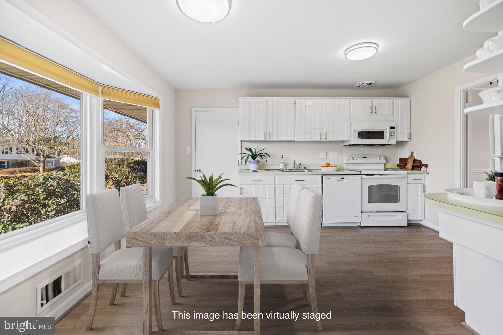 STONEGATE - Residential