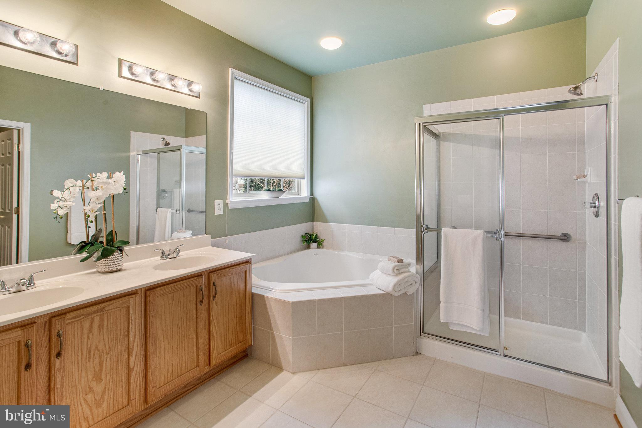 HERITAGE HUNT - Residential