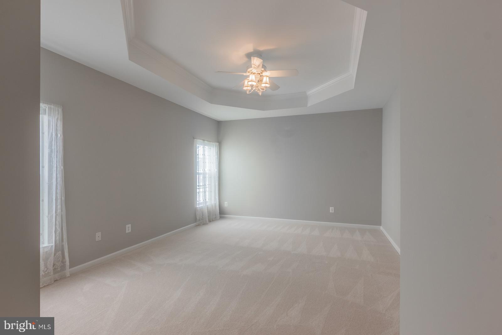 VIRGINIA HERITAGE AT LEE'S PARK - Residential