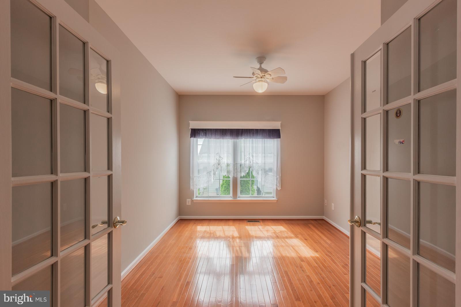 VIRGINIA HERITAGE AT LEE'S PARK - Residential