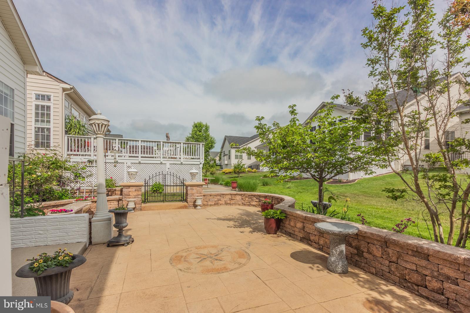 VIRGINIA HERITAGE AT LEE'S PARK - Residential