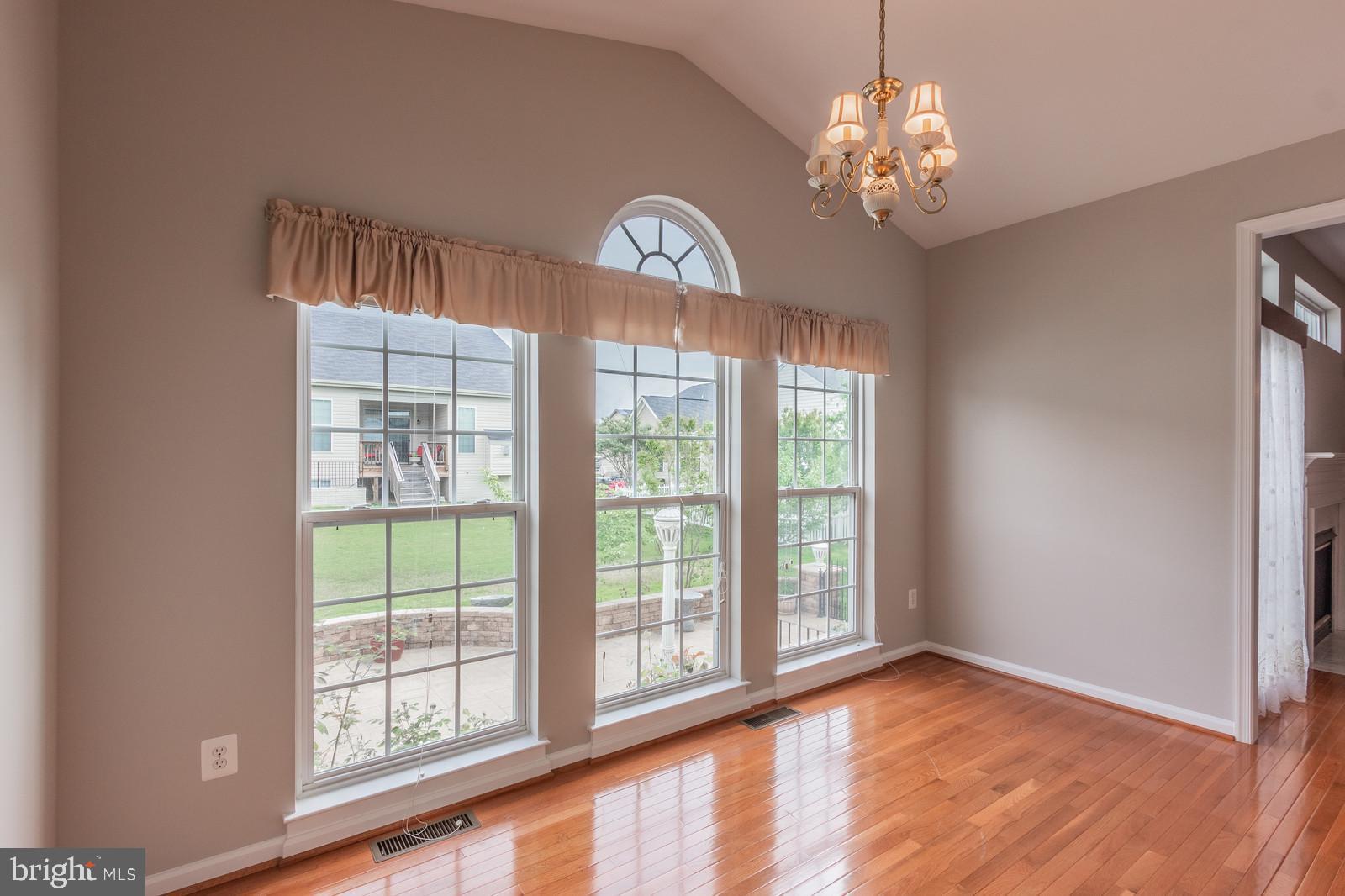 VIRGINIA HERITAGE AT LEE'S PARK - Residential