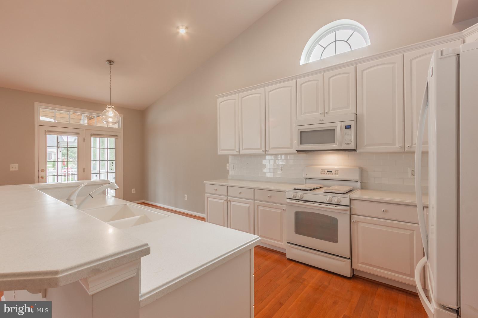 VIRGINIA HERITAGE AT LEE'S PARK - Residential