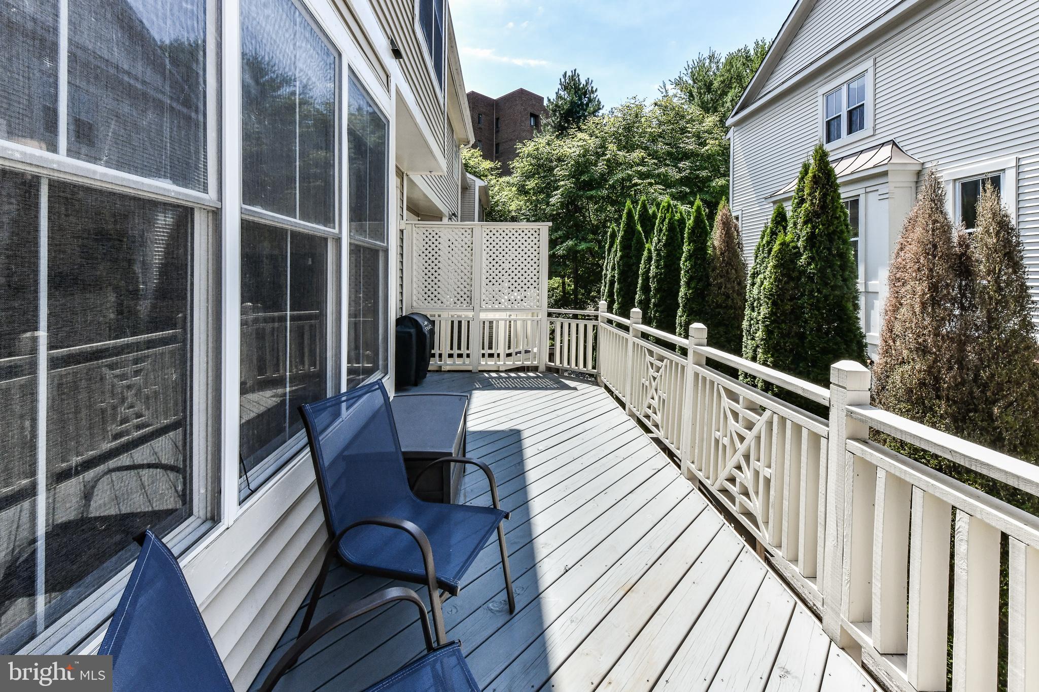 TOWNES AT WATERFORD - Residential Lease