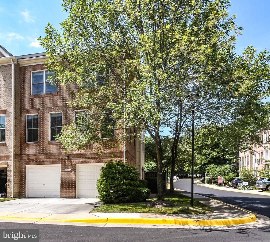 Updated & Stunning 3BR, Brick End-unit, 2-car Garage Townhouse*Contemporary design with Beautiful Hardwood Floors, crown moldings, 9' ceilings on foyer & main Level*Over-sized windows bring lots of natural sunlight throughout + soaring ceilings for open, light & bright feel*Many upgrades throughout this home*Kitchen features Granite counters, 42" Cabinets with accent lighting & tiled backsplash & bumpout for kitchen table*Open Living & Dining room*Upstairs has 3 ample size bedrooms*Downstairs rec room with 12' ceilings, gas fireplace & Sliding glass doors to backyard*Private deck & Fully fenced backyard*Bonus 2 Zoned HVAC*Close to Lake Anne, Reston Town Center & METRO! Short walk to Lake Anne Village Center, Tennis, Elementary School, Lighted Tennis Courts & Ball fields*Excellent Commuter Location!*AVAILABLE FOR LEASE 9.10.23*