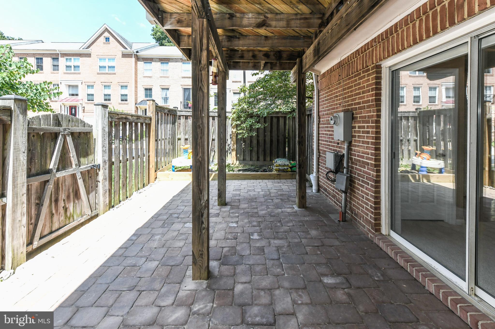 TOWNES AT WATERFORD - Residential Lease