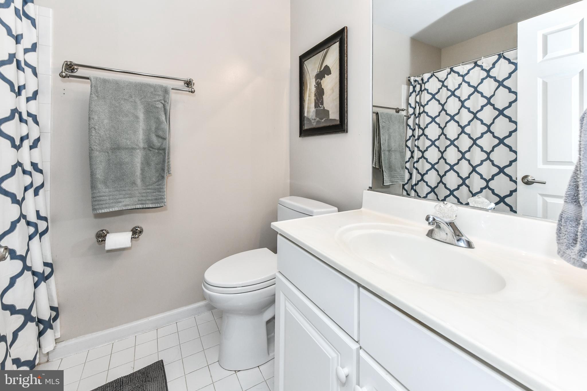 TOWNES AT WATERFORD - Residential Lease