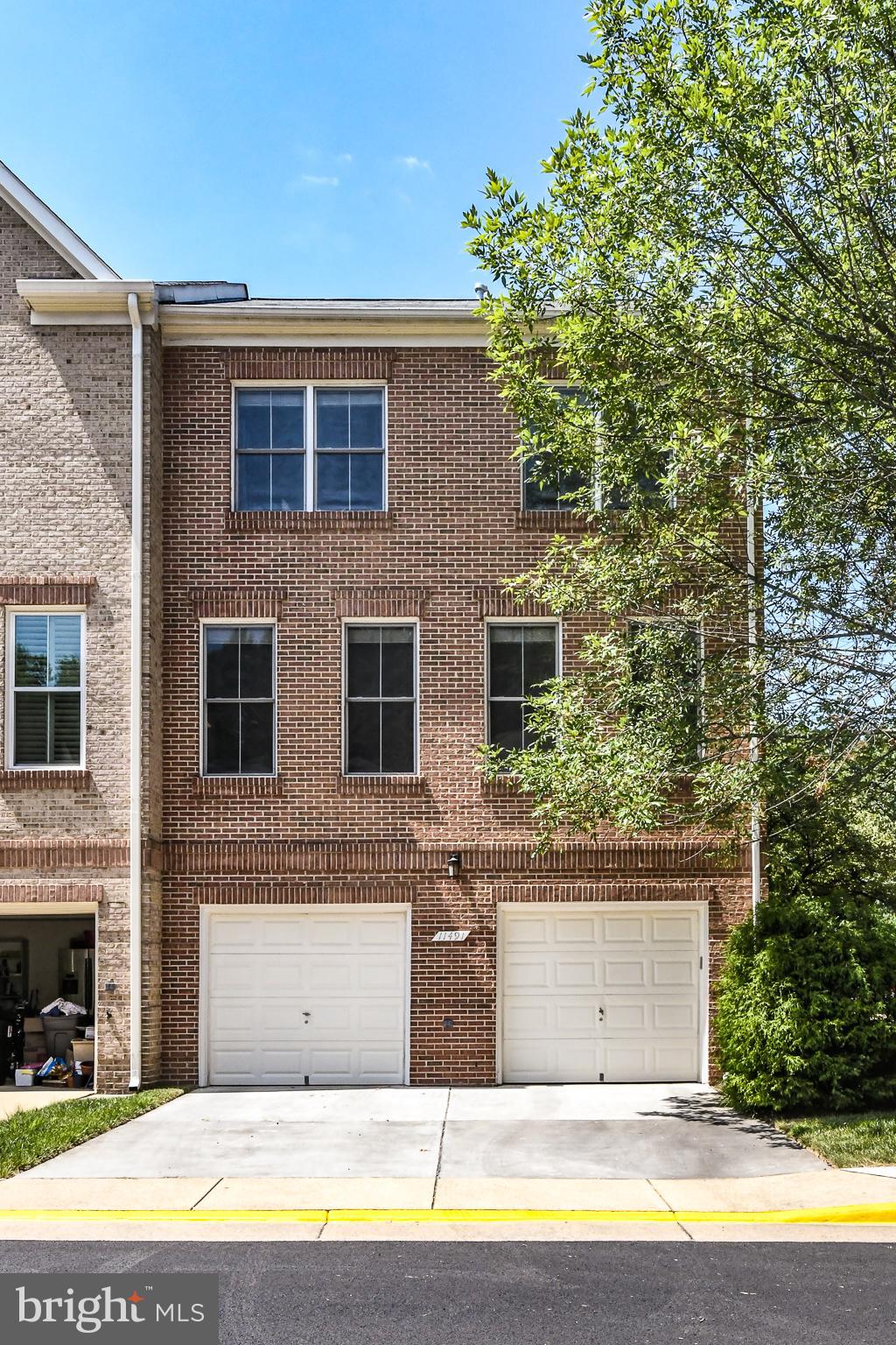 TOWNES AT WATERFORD - Residential Lease