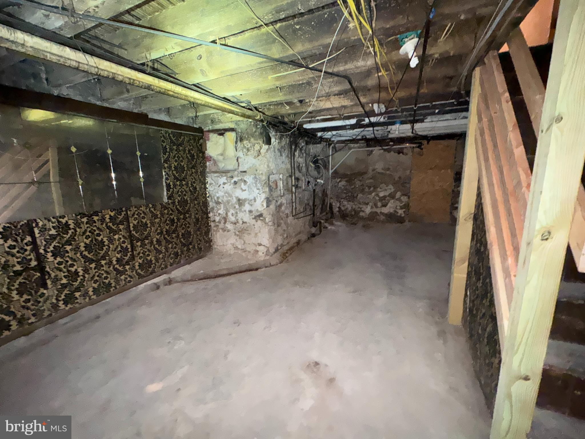 WEST PHILADELPHIA - Residential