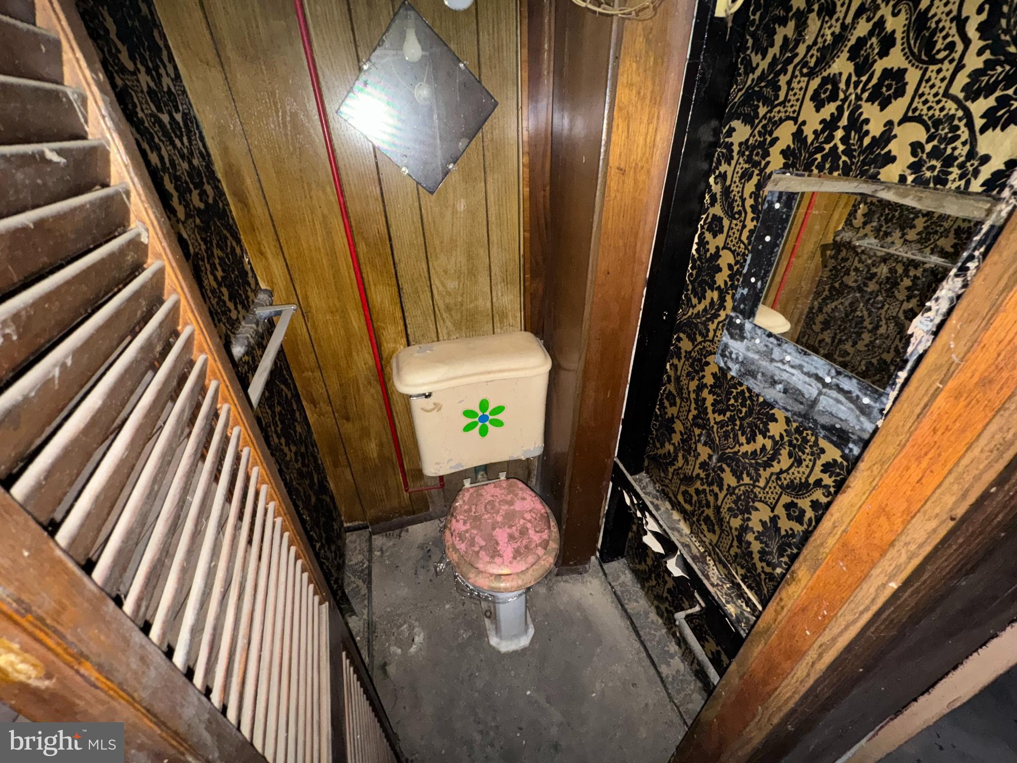 WEST PHILADELPHIA - Residential